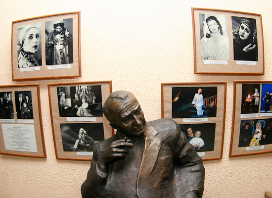 Выставка &laquo;Театральные династии Омска&raquo;. 2010