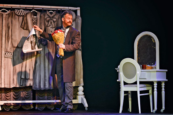 Спектакль &laquo;Без вины виноватые&raquo;