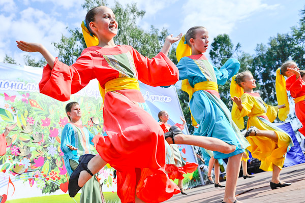 Праздничные мероприятия в Омске