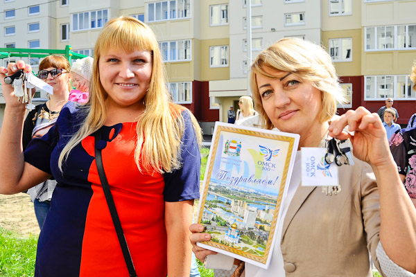 Keys from new Omsk apartments