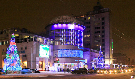 Торгово-выставочный центр &laquo;Каскад&raquo; в Омске