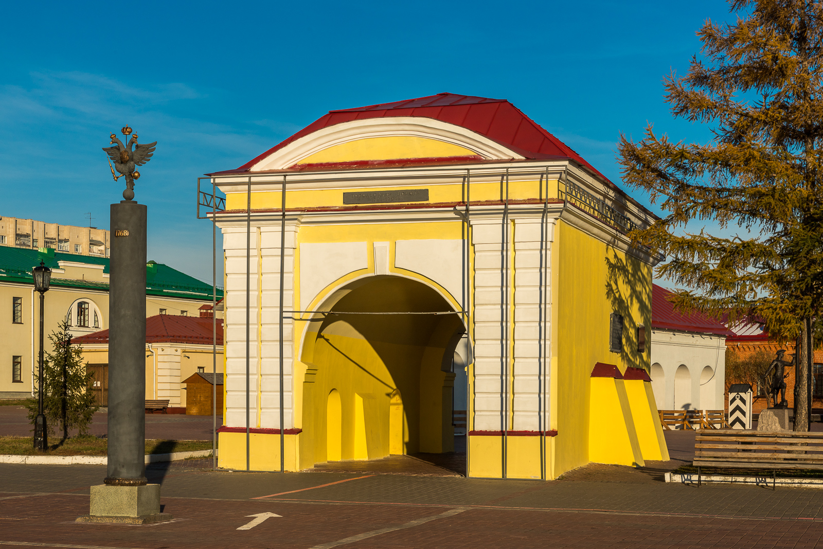 Тобольские ворота