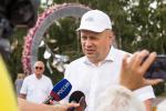 Мэр Омска Сергей Шелест высоко оценил работу декораторов и озеленителей